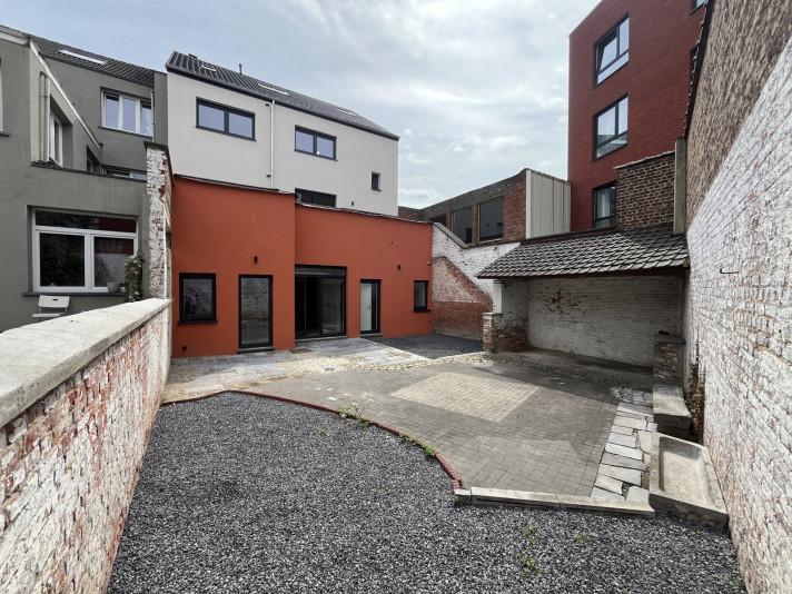 Voir photo 1/17 de apartment à Namur