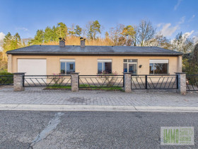 Maison d'habitation à Bure