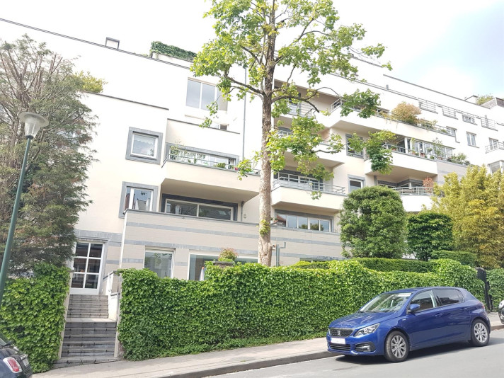 Voir photo 1/32 de apartment à Ukkel