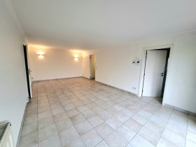 Appartement in La LouviÈre