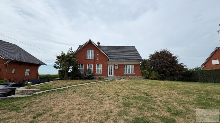 Voir photo 1/40 de house à Haulchin