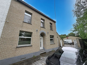 Woning in Viesville