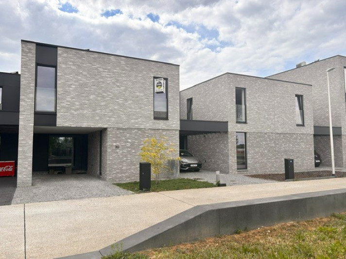 Sieh dir Foto 1/24 des house in Bilzen-Hoeselt an