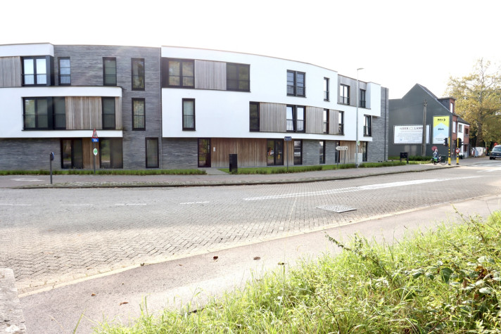 Voir photo 1/12 de apartment à Schoten