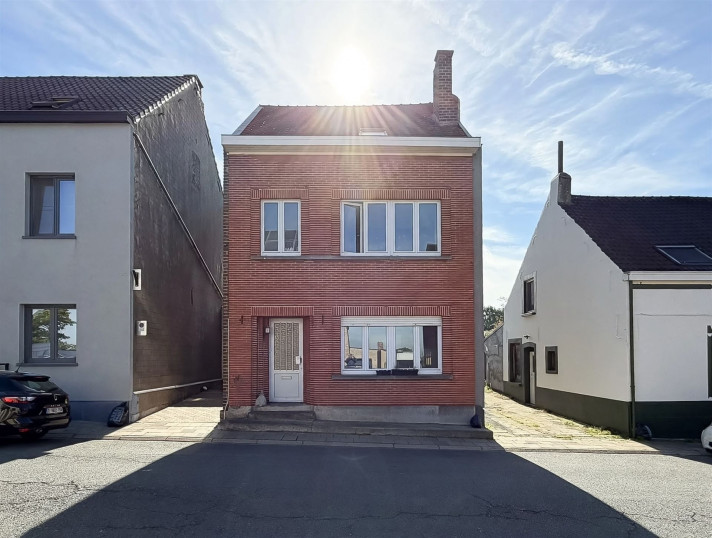 Sieh dir Foto 1/13 des house in Halle an