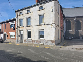 Einfamilienhaus in Gilly
