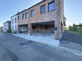 Woning in Genly