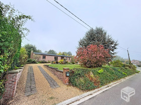 Maison d'habitation à Wansin