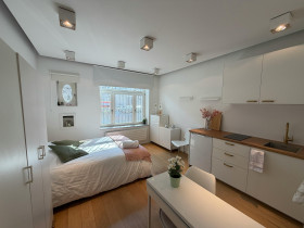 Studio in Ixelles