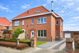 Woning in Waarschoot