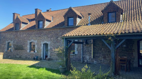 Woning in Bienne-lez-happart