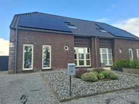 Einfamilienhaus in Neeroeteren